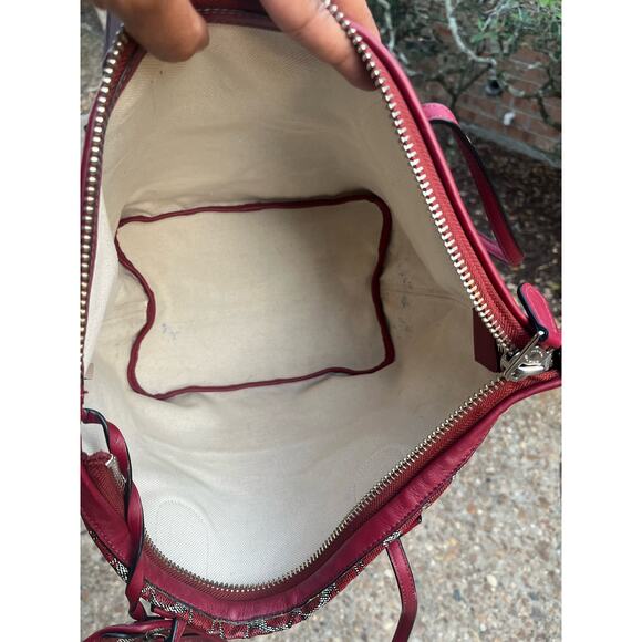 Coach Taxi Signature Red Coated Canvas Top Handles Tote With Matching Wallet - Picture 11 of 12